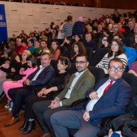 Piyanonun yıldızları depremzedeler için parladı 