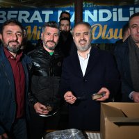 Bursalılar kandilde camileri doldurdu 