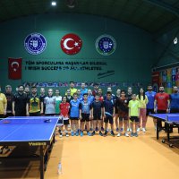 Depremzede gençlere sportif destek 