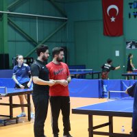 Depremzede gençlere sportif destek 