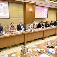 Fikirler yarışıyor, Bursa kazanıyor 