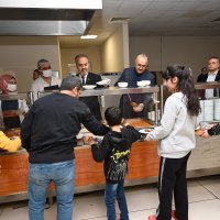 Başkan Aktaş, depremzedelerle iftarda buluştu 