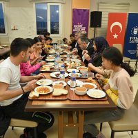Başkan Aktaş, depremzedelerle iftarda buluştu 