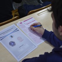 Lise ve üniversite adayları için ciddi prova 