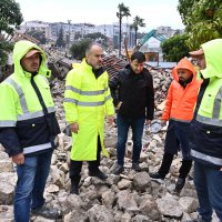 Enkazdan 700 yıllık tarih çıkacak 