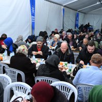 Başkan Aktaş, iftarı Emirsultan’da yaptı 