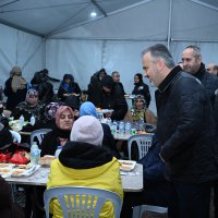 Başkan Aktaş, iftarı Emirsultan’da yaptı 