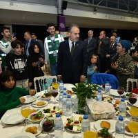 Büyükşehir’den anlamlı iftar 