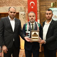 Büyükşehir’den anlamlı iftar 