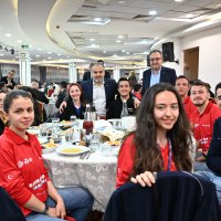 Teknoloji savaşçıları iftarda buluştu 