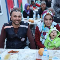 Küçük depremzedelerin bayramlık sevinci 