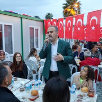 Küçük depremzedelerin bayramlık sevinci 