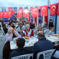 Küçük depremzedelerin bayramlık sevinci 