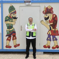 Küçük depremzedelerin bayramlık sevinci 