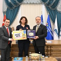 Büyükşehir yaptı, personel yarıştı 