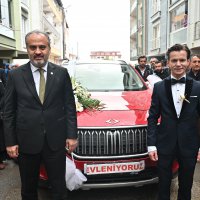 Türkiye’nin otomobili ilk kez gelin arabası oldu 