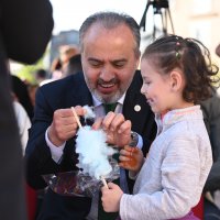 Bursa yeşile bezeniyor 