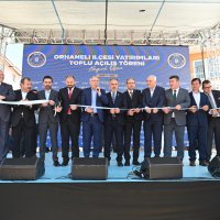 Orhaneli’ne hizmet yağmuru 