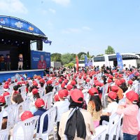 Çocuklara teknolojiyi sevdiren tayfa 