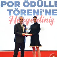Sporun yıldızlarına ödül yağdı 