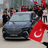 Okulda elektrikli otomobil üreten liseliler, Togg’la buluştu 