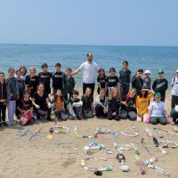 Sahilde gönüllü temizlik 