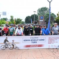 Dünya Bisiklet Günü’nde pedal çevirdiler 