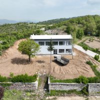 Büyükorhan’a göl manzaralı sosyal tesis 