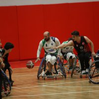 Büyükşehir sporda zirveye oynuyor 