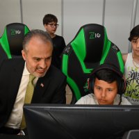 Bu festivalde bıçaklar konuştu 