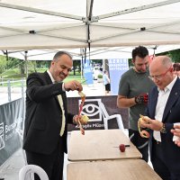 Bu festivalde bıçaklar konuştu 