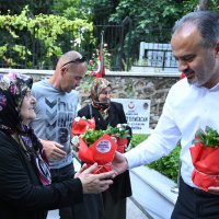 Şehitlikte bayram hüznü 