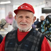 Huzurevinde bayram neşesi 