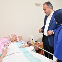 Huzurevinde bayram neşesi 