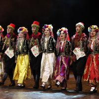 Karagöz Halk Dansları’ndan muhteşem final 