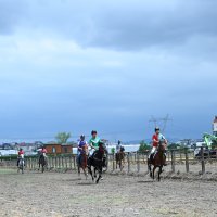 Rahvan at yarışlarında çeyrek final heyecanı 