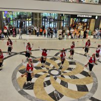 Dünya kültürleri Bursa sokaklarında 