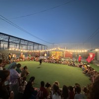 Depremzede çocuklar masallarla güldü 