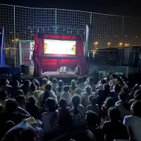 Depremzede çocuklar masallarla güldü 