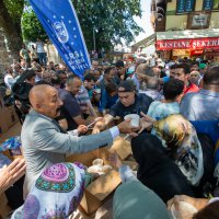 Aşure kazanları birlik için kaynadı 