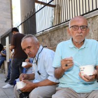 Aşure kazanları birlik için kaynadı 