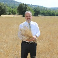 Toprak suyla buluşuyor, çiftçinin yüzü gülüyor 