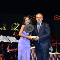 Festivale ‘Yıldız’lı gecede final 