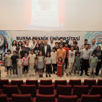 Bağımlılık tiyatro ile anlatıldı 