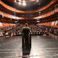 Büyükşehir personelinde yüzler gülüyor 