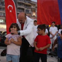 Sahne, ‘adam olacak’ çocukların 