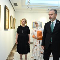 Saraydan sanata uzanan sergi 