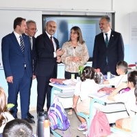 Bursa’da 620 bin öğrenci ders başı yaptı 