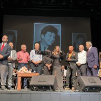 Sanat Güneşi, şarkılarıyla anıldı 