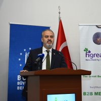 “Tarım ihracatında milyar dolarları konuşmalıyız